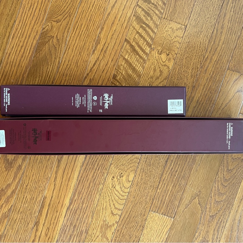 Luna Lovegood Wand & Olivanders Wand Box - Picture 2 of 2